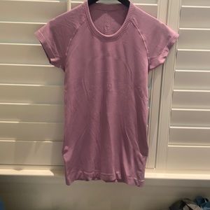 Lululemon swiftly tech short sleeve